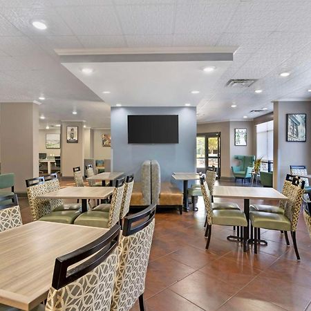 Best Western Savannah Airport Inn & Suites Pooler Eksteriør billede
