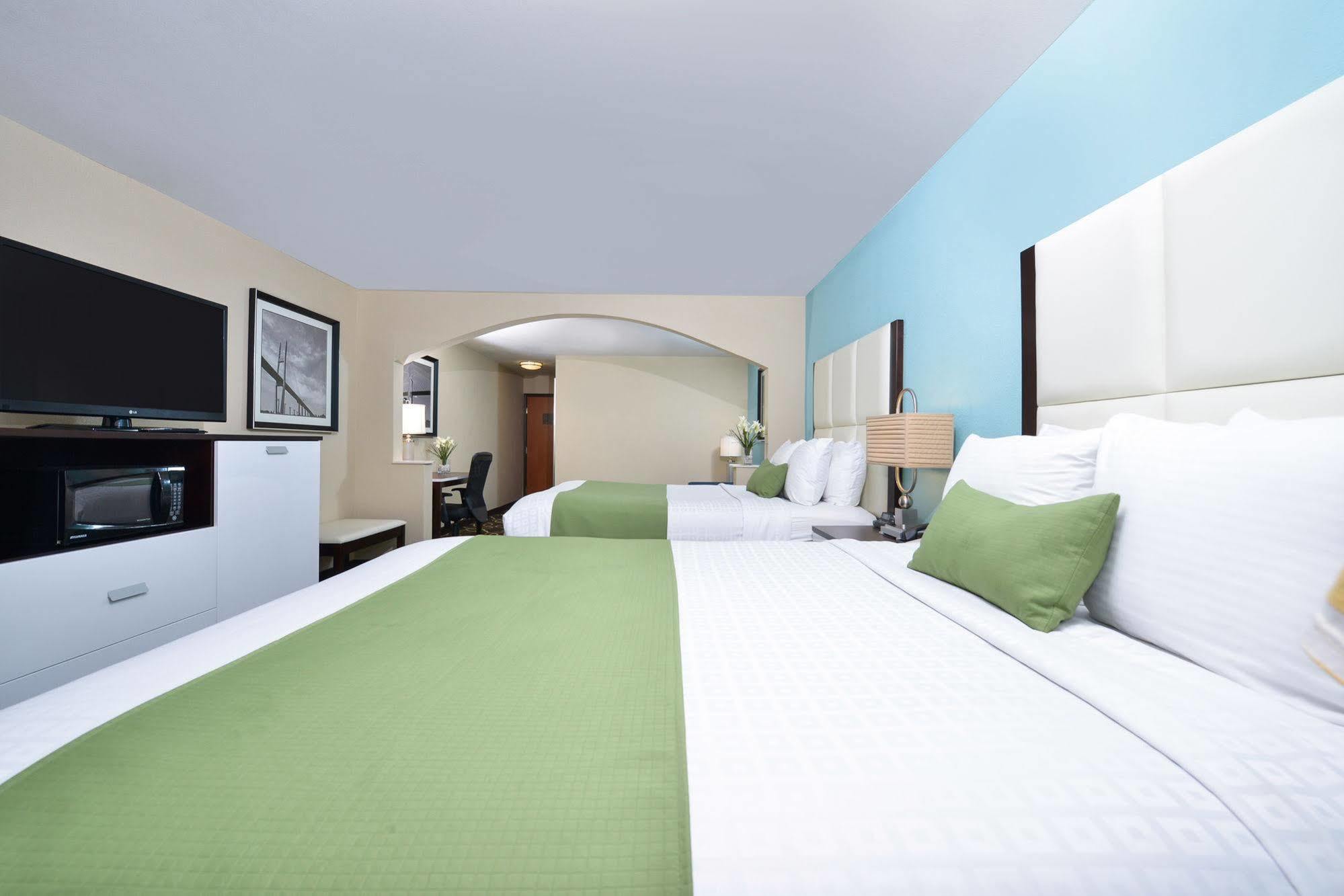 Best Western Savannah Airport Inn & Suites Pooler Eksteriør billede